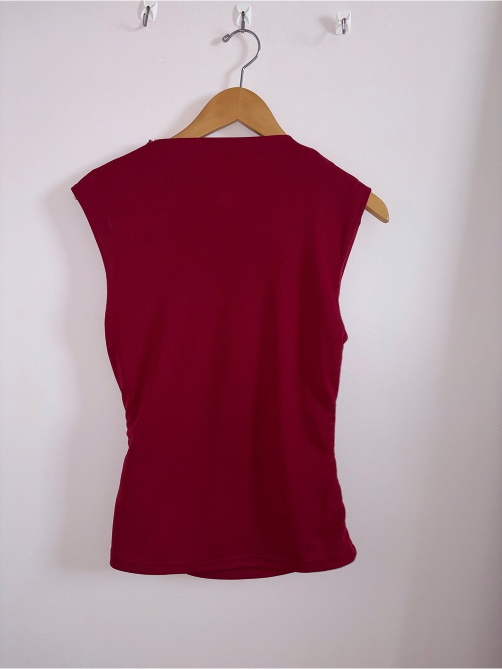 glam Sleeveless Ruched Tank Top - Burgundy - Picture 3 of 4